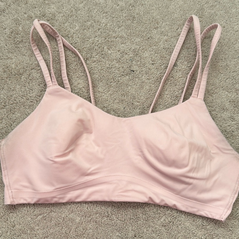 Lululemon like a cloud bra light pink size 8